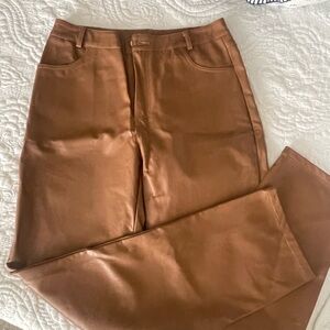 Fabrik NWOT size medium faux leather pants.